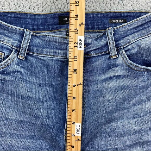 Judy Blue Women's Light Wash Distressed Wide Legs Crop Jeans  | Size:  20W - Picture 10 of 15